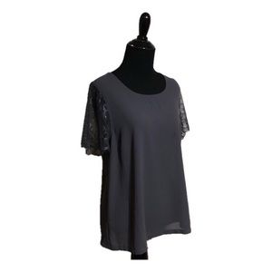 41 Hawthorn Gray Top Blouse with Lace and Keyhole